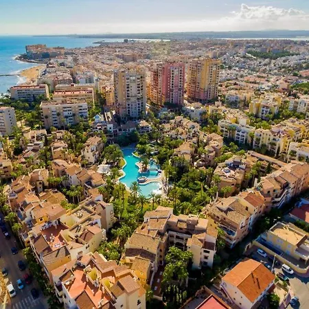 Atalayas Vista טורבייחה